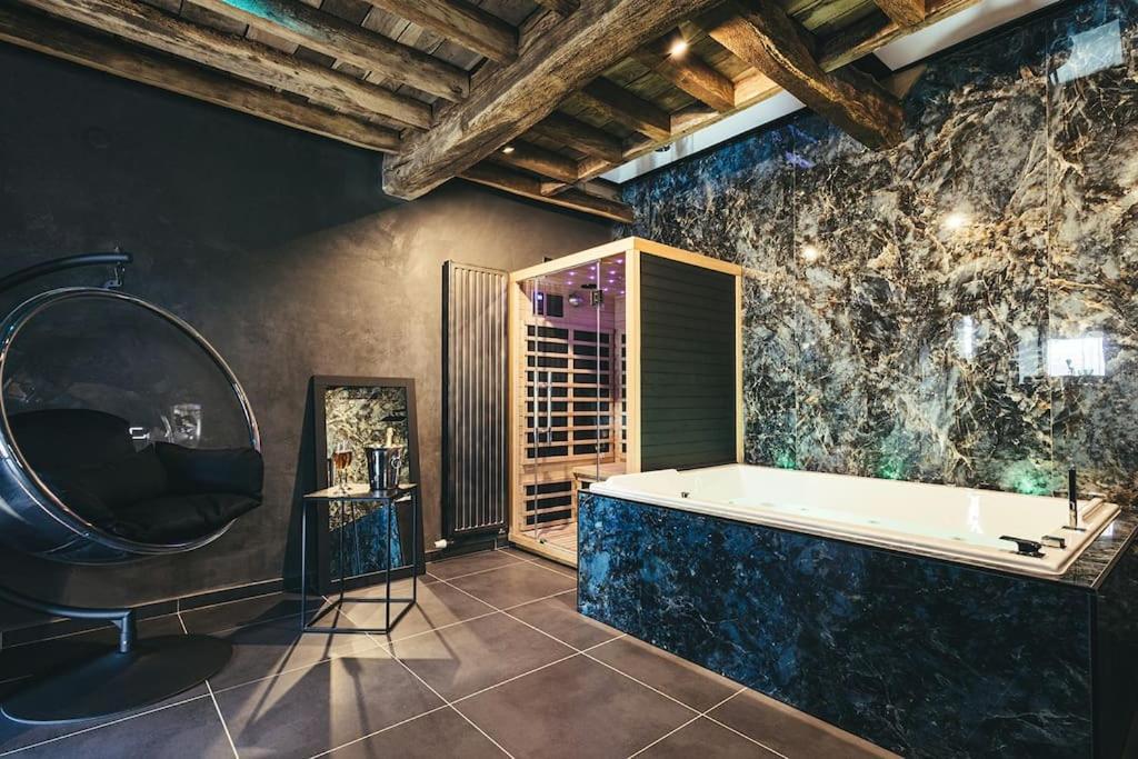 Le Duplex De L'Etoile Home Cinema Jacuzzi Et Sauna Privatif Longmesnil Kültér fotó