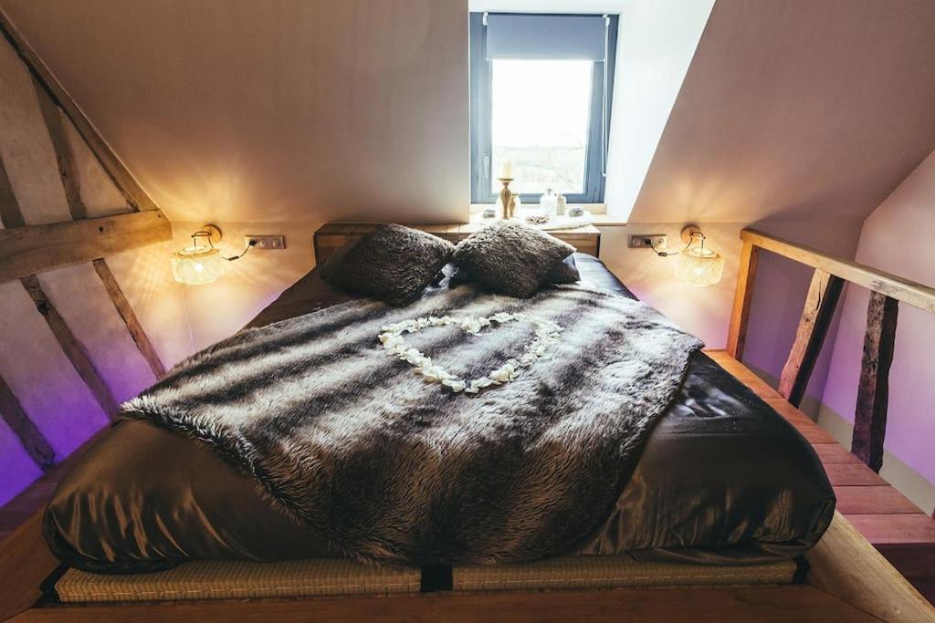 Le Duplex De L'Etoile Home Cinema Jacuzzi Et Sauna Privatif Longmesnil Kültér fotó